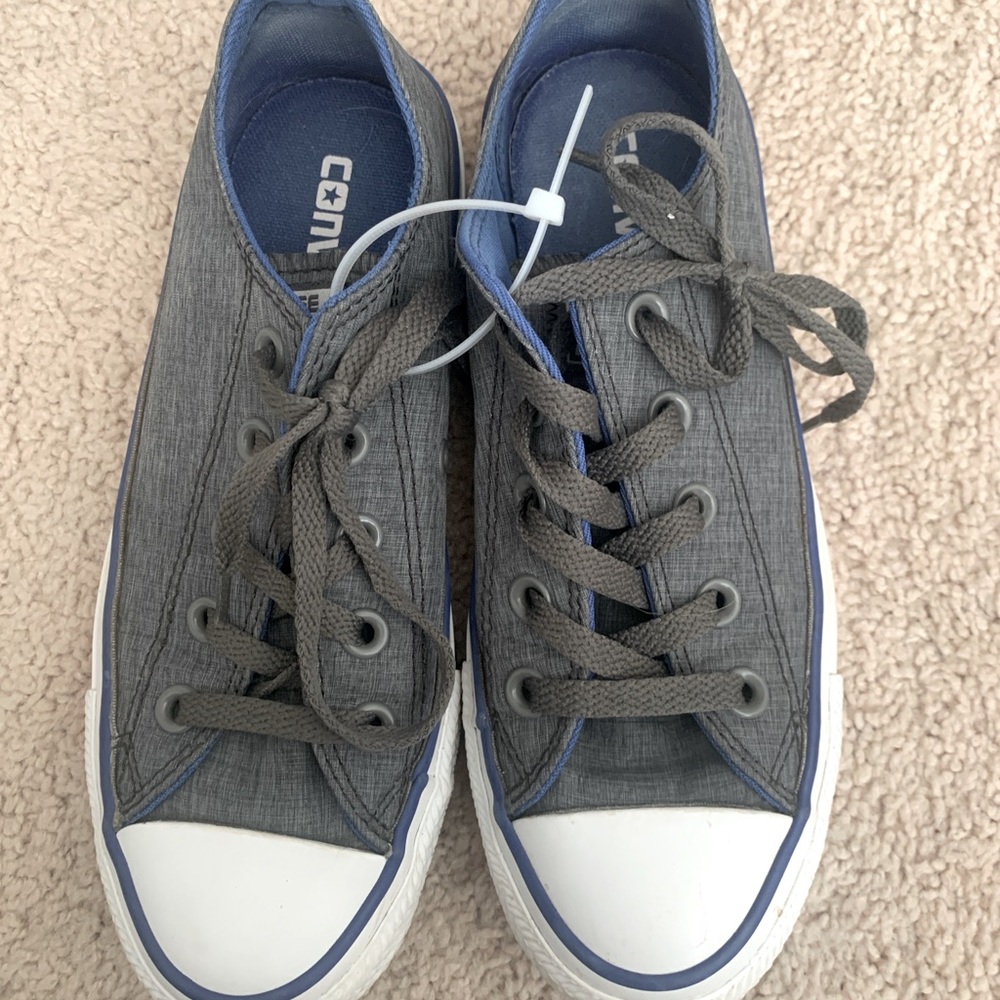 Unisex Converse Charcoal and Royal blue chuck taylors sz M3 or W5